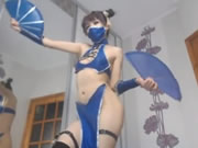 Cosplay Ninja fille Masturbation dans Webcam